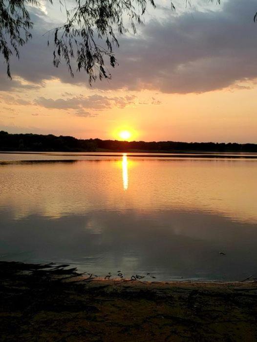Lake Front Cottage Little Elm 外观 照片
